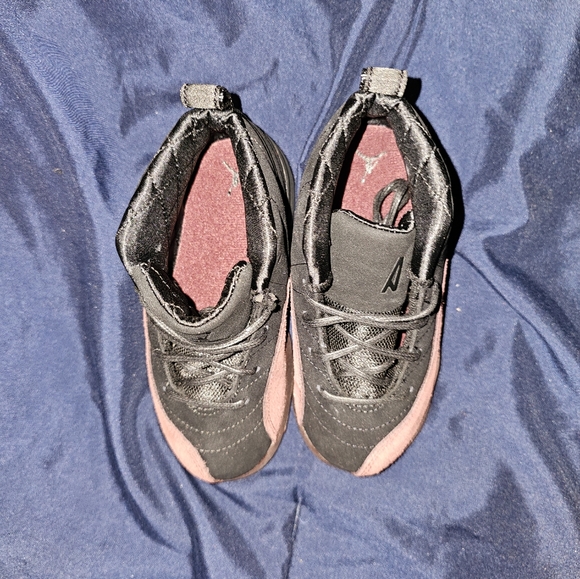 Jordan 12 retro - Picture 9 of 12